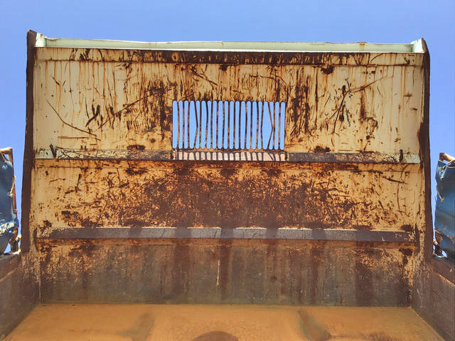 三菱ふそうファイターダンプ中型（4t）[写真13]