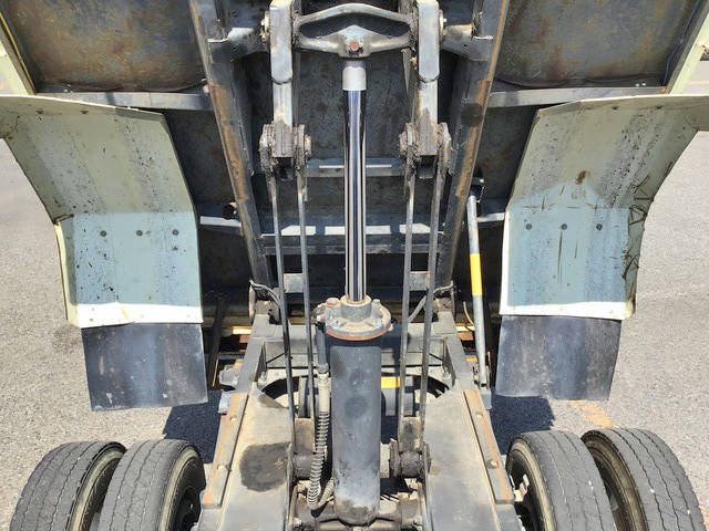 三菱ふそうファイターダンプ中型（4t）[写真17]