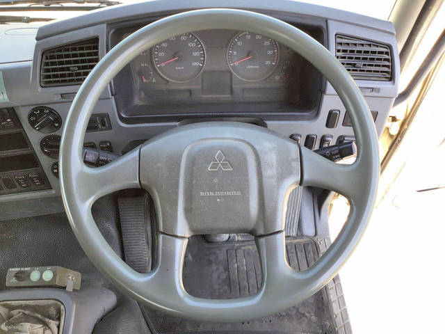 三菱ふそうファイターダンプ中型（4t）[写真36]