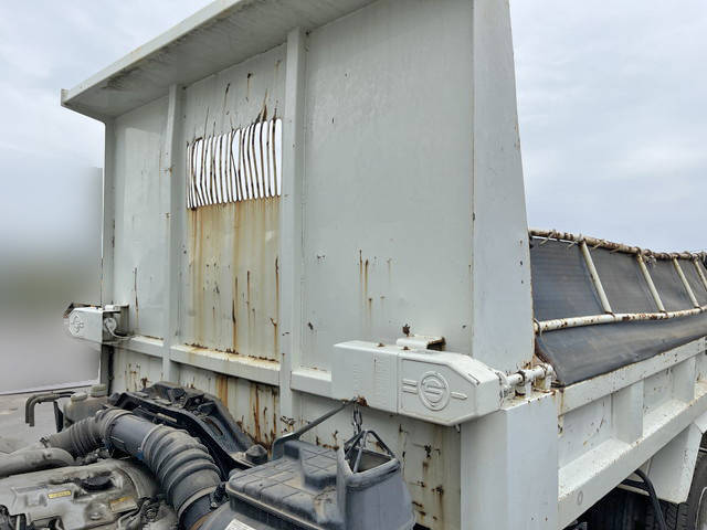 三菱ふそうファイターダンプ中型（4t）[写真10]