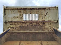 三菱ふそうファイターダンプ中型（4t）[写真14]