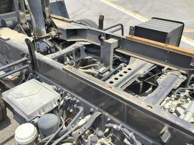 三菱ふそうファイターダンプ中型（4t）[写真21]