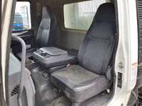 三菱ふそうファイターダンプ中型（4t）[写真32]