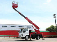 いすゞエルフ高所作業車小型（2t・3t）[写真10]