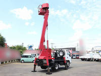 いすゞエルフ高所作業車小型（2t・3t）[写真11]