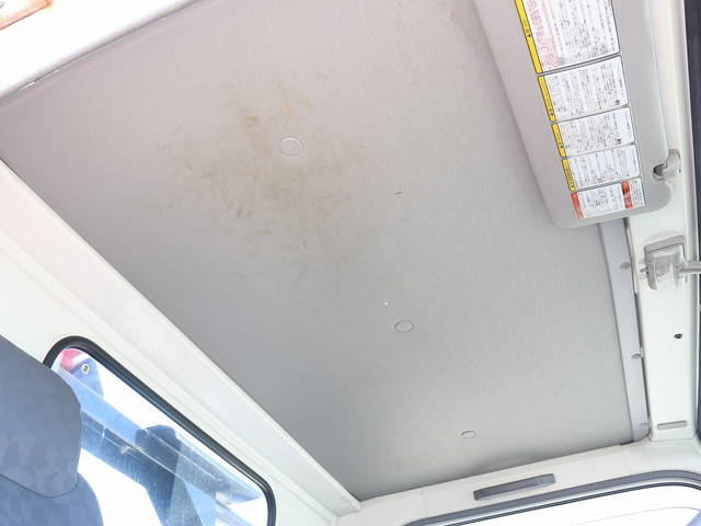 いすゞエルフ高所作業車小型（2t・3t）[写真34]