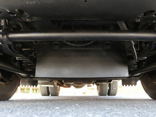 いすゞエルフ高所作業車小型（2t・3t）[写真35]