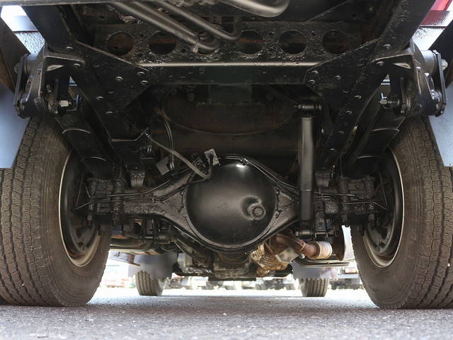 いすゞエルフ高所作業車小型（2t・3t）[写真36]