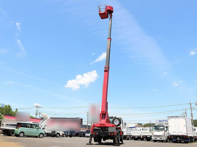 いすゞエルフ高所作業車小型（2t・3t）[写真08]