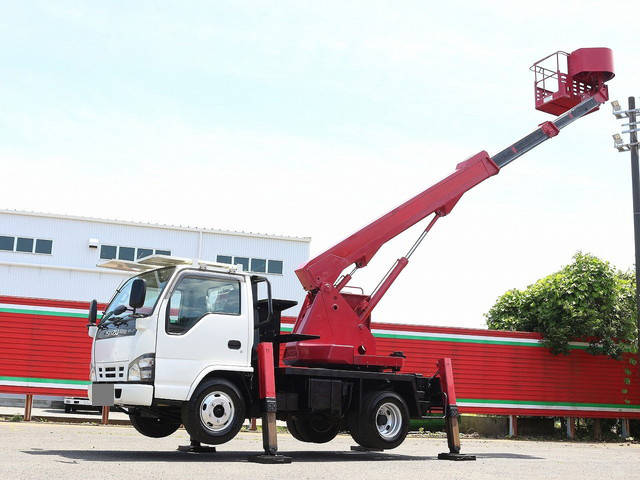 いすゞエルフ高所作業車小型（2t・3t）[写真09]