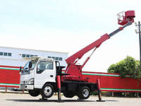 いすゞエルフ高所作業車小型（2t・3t）[写真09]