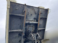 三菱ふそうファイターダンプ中型（4t）[写真10]