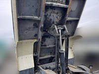 三菱ふそうファイターダンプ中型（4t）[写真11]