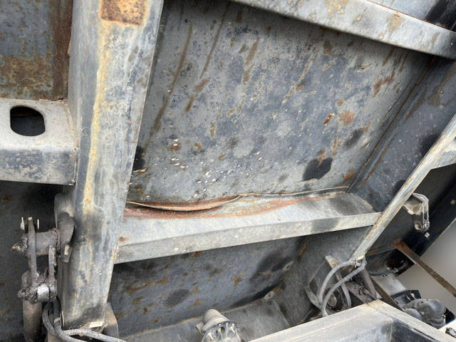 三菱ふそうファイターダンプ中型（4t）[写真12]