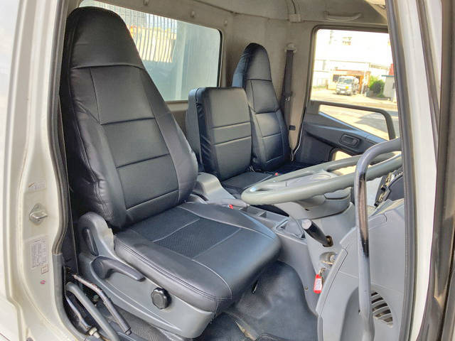 三菱ふそうファイターダンプ中型（4t）[写真30]