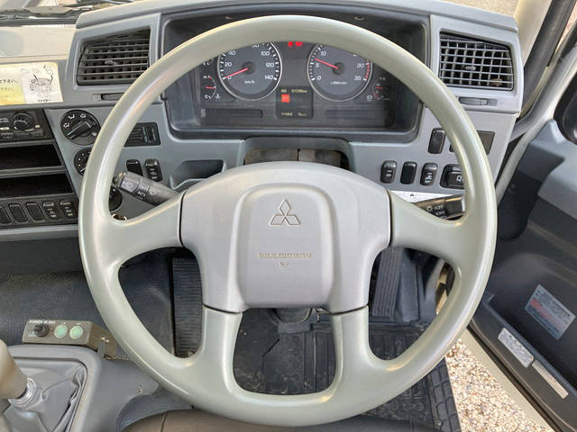 三菱ふそうファイターダンプ中型（4t）[写真36]