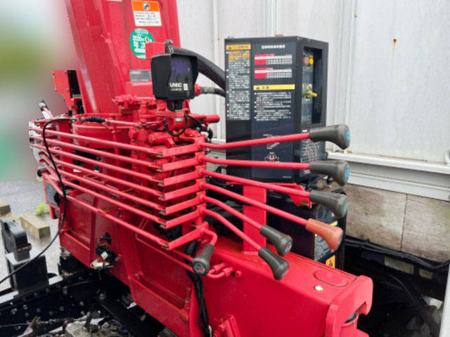 三菱ふそうキャンタークレーン3段小型（2t・3t）[写真13]