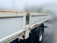 三菱ふそうキャンタークレーン3段小型（2t・3t）[写真05]