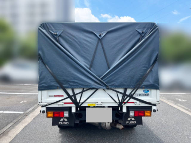 三菱ふそうキャンター平ボディ小型（2t・3t）[写真06]