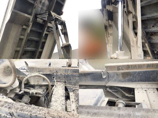 UDトラックスクオンダンプ大型（10t）[写真16]