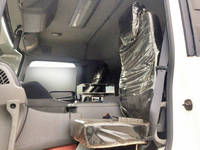 UDトラックスクオンダンプ大型（10t）[写真26]