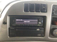 UDトラックスクオンダンプ大型（10t）[写真35]