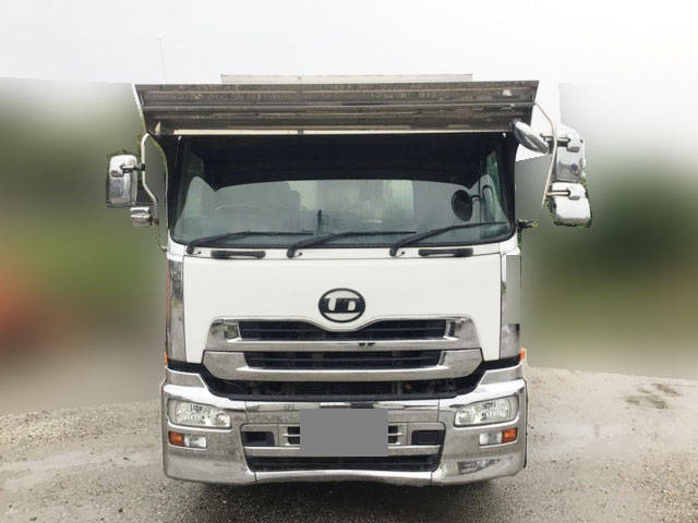 UDトラックスクオンダンプ大型（10t）[写真07]