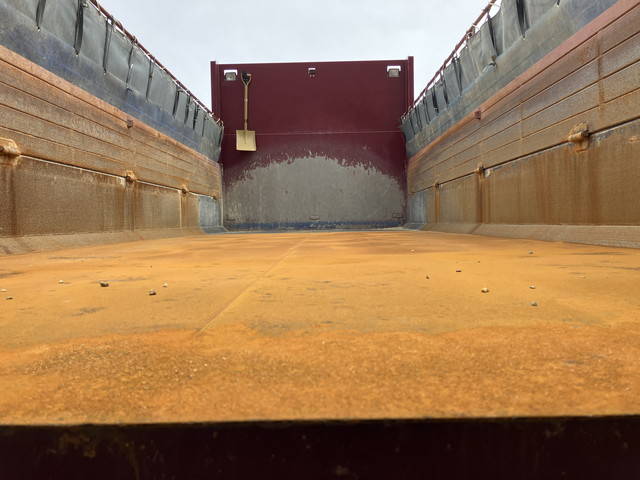 三菱ふそうスーパーグレートダンプ大型（10t）[写真10]