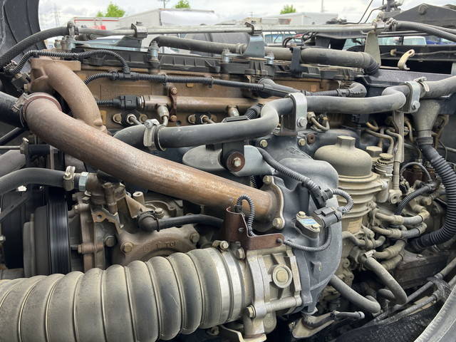 三菱ふそうスーパーグレートダンプ大型（10t）[写真25]