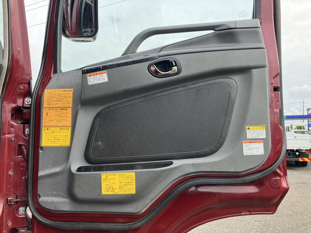 三菱ふそうスーパーグレートダンプ大型（10t）[写真29]