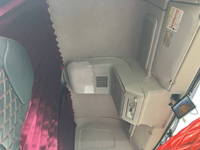 三菱ふそうスーパーグレートダンプ大型（10t）[写真32]