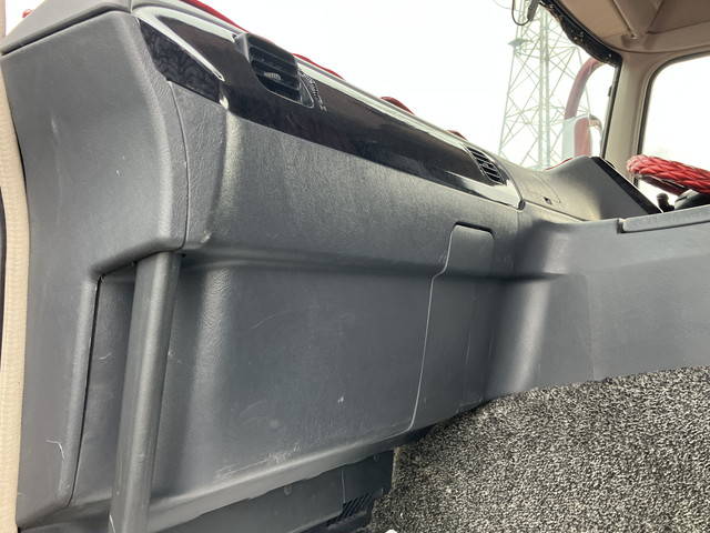 三菱ふそうスーパーグレートダンプ大型（10t）[写真33]