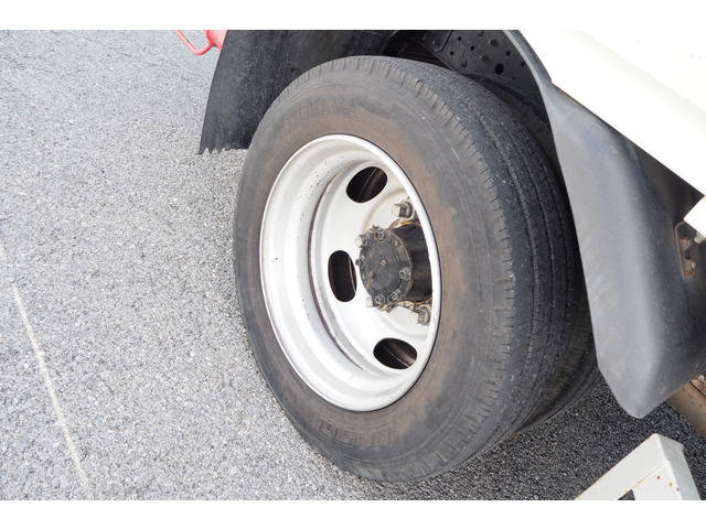 三菱ふそうキャンタークレーン5段小型（2t・3t）[写真20]