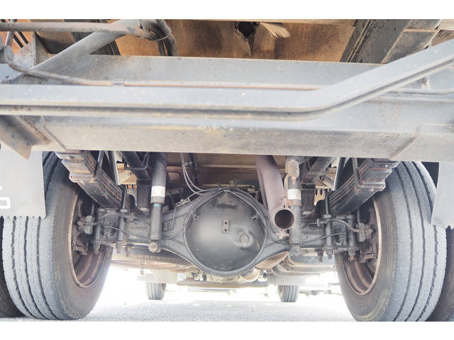 三菱ふそうキャンタークレーン5段小型（2t・3t）[写真21]