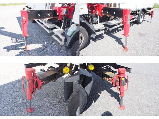 三菱ふそうキャンタークレーン5段小型（2t・3t）[写真40]