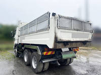 日野プロフィアダンプ大型（10t）[写真04]