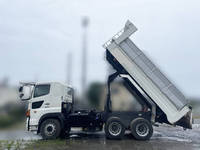 日野プロフィアダンプ大型（10t）[写真05]