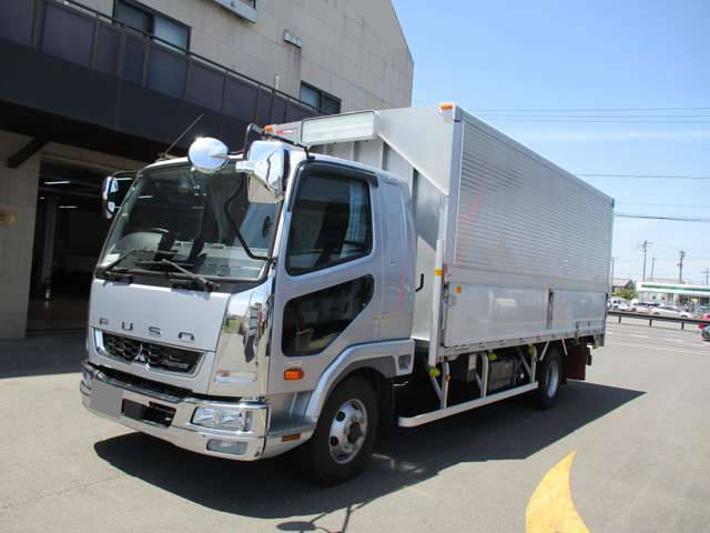 三菱ふそうファイターアルミウイング中型（4t）[写真10]