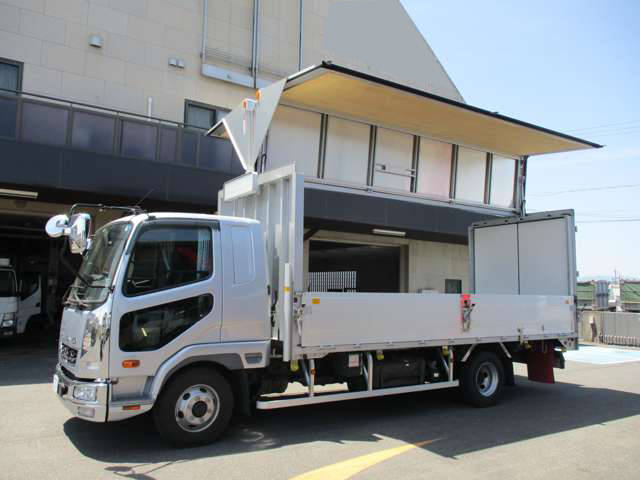 三菱ふそうファイターアルミウイング中型（4t）[写真05]