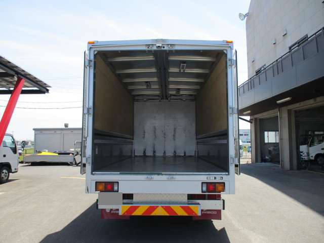 三菱ふそうファイターアルミウイング中型（4t）[写真07]