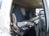 三菱ふそうファイターセルフクレーン3段増トン（6t・8t）[写真27]