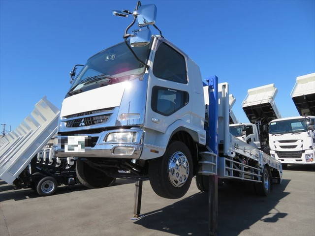 三菱ふそうファイターセルフクレーン3段増トン（6t・8t）[写真03]