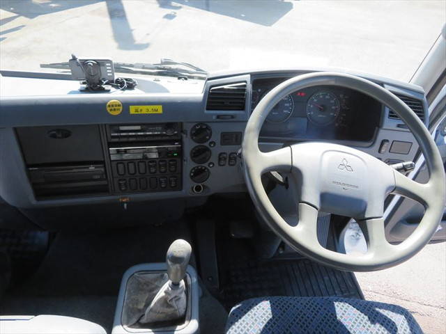 三菱ふそうファイターセルフクレーン3段増トン（6t・8t）[写真33]