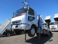 三菱ふそうファイターセルフクレーン3段増トン（6t・8t）[写真03]