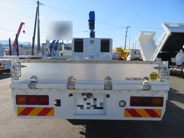 三菱ふそうファイターセルフクレーン3段増トン（6t・8t）[写真07]