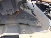 UDトラックスクオントレーラーヘッド（トラクターヘッド）大型（10t）[写真13]