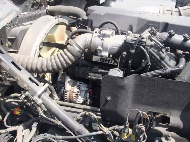 UDトラックスクオントレーラーヘッド（トラクターヘッド）大型（10t）[写真16]