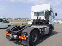 UDトラックスクオントレーラーヘッド（トラクターヘッド）大型（10t）[写真04]