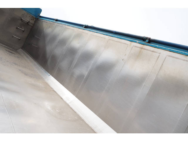 日野プロフィア深ダンプ（土砂禁ダンプ）大型（10t）[写真11]