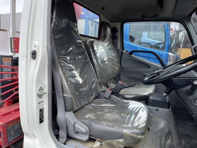 日野デュトロクレーン4段小型（2t・3t）[写真36]